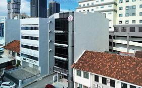 Saturn Hotel